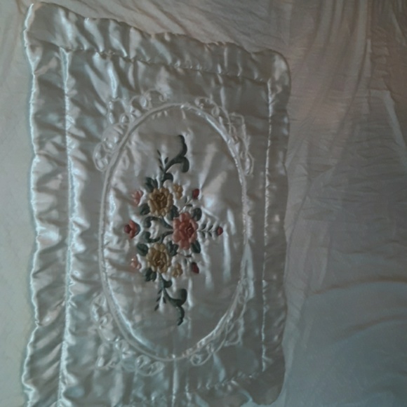 Pillow case - Picture 1 of 2